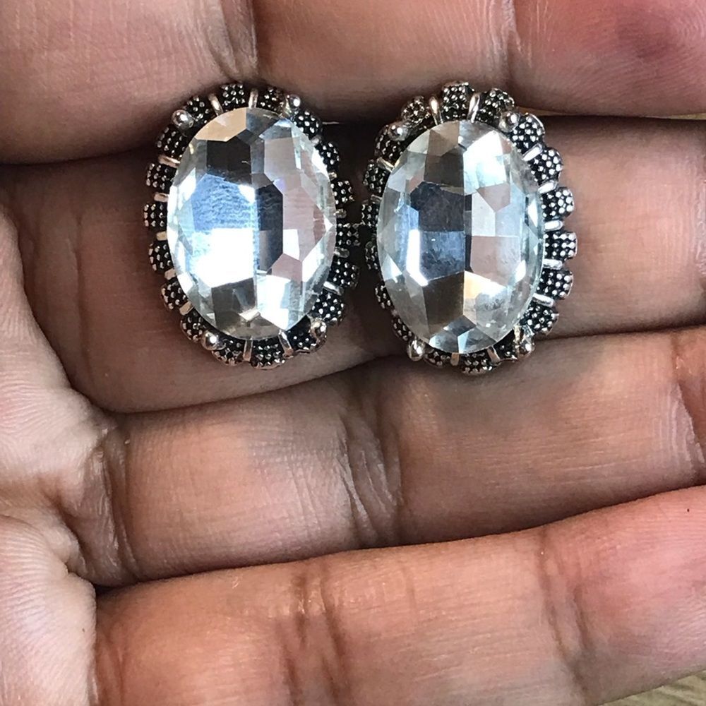 Vintage Gemstone Oval Silver and Black  Earrings